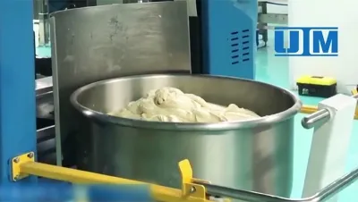 خط إنتاج الكرواسون
